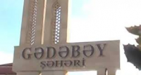 Gədəbəydə bələdiyyə sədri QOÇULUQ EDİR... - NARAZILIQ! (VİDEO)