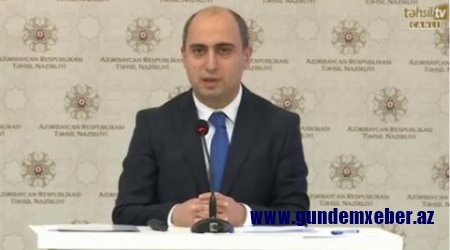 İqtisadçı Təhsil nazirini yıxıb-sürüdü: - 20 minlik maşın və bahalı təhsil...