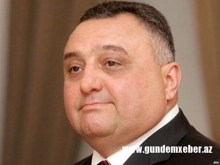 Anar Mahmudov vətəndaşın obyektinə basqın təşkil edib - Eldar Mahmudov "dirilir"