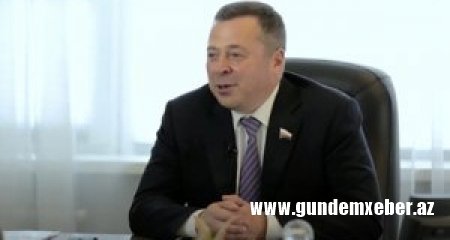Milyarder deputat adam öldürüb