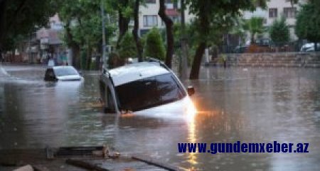 Türkiyədə sel nəticəsində ölənlərin sayı 77 nəfərə çatdı
