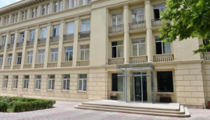 130 min vergi borcu olan şirkət Təhsil Nazirliyindən 6,5 milyon manatlıq tenderi necə “udub”