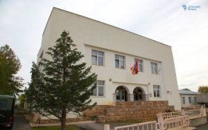 Kəlbəcərin bu kəndində hələ də separatçı “bayrağ”ı... - Rusiya hərbçiləri niyə izn verir?..