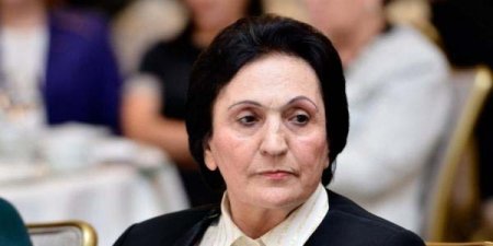 "Tələbənin atasının 4 min manatını Nurlana Əliyevaya verdim"