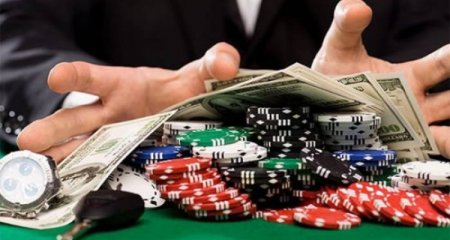 Qumarda 50 min dollardan yuxarı pul uduzan Azərbaycan məmurları – Siyahı mafiya liderinin əlinə keçdi