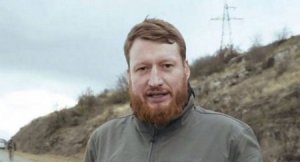 Ermənistanda Rusiya jurnalistini ölkədən qovmağı tələb edirlər - TƏFƏRRÜAT