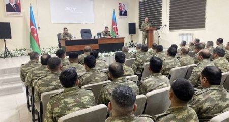 Laçında yerləşən hərbi hissələrin döyüş hazırlığı yoxlanılıb