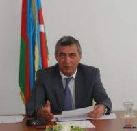 "Səni qəbul etməyəcəm, deyirlər sən yaman şeysən - atamansan"... - Başçının sakinə cavabı // VİDEO