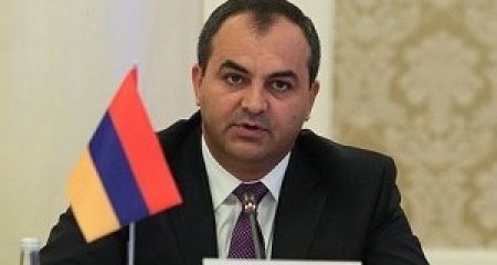 Ermənistanın baş prokuroru Rusiyaya gedir