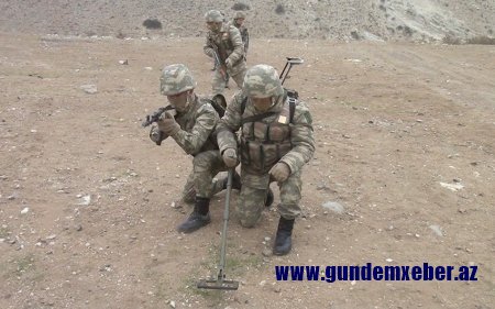 Azərbaycan Ordusunun komandoları real döyüş şəraitində təlim keçib