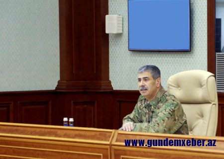 Zakir Həsənov generallarla Qarabağ və Ermənistanla sərhəddəki vəziyyəti təhlil etdi