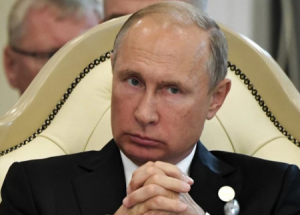 Putinin kürəkəni olmuş şəxsin villasına Ukrayna bayrağı asıldı