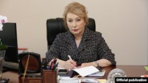 'Tərəqqi' medallı məmurun həbsində rektor-deputatın da adı hallanır