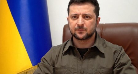 Zelenski: “53 gündür silah gözləyirik”