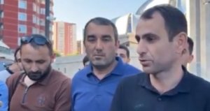Şərq bazarının tikintisində çalışanlar zəhmət haqlarının verilməməsinə etiraz edir - Bakıda AKSİYA