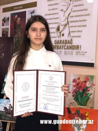 Gənc rəssam Nəsibə Quliyevanın politrası-FOTOSESSİYA