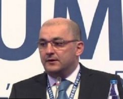 Gömrüyün yeni sədri MAŞIN BİZNESİNƏ BAXIRDI... - İLGİNC İDDİALAR...