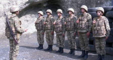 Azad olunmuş ərazilərdə döyüş növbətçiliyi yüksək səviyyədə təşkil edilir - Video