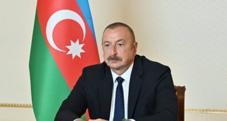 İlham Əliyev Pakistan Prezidentinə başsağlığı verib