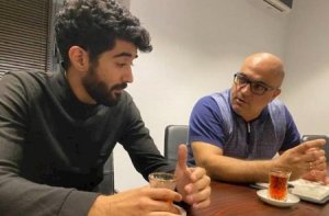 Şəhid qardaşını KİMLƏR DİVARA QISNADI? - ETİRAZ