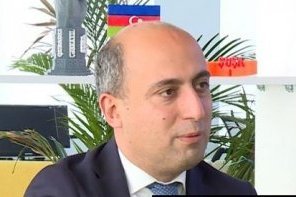 Təhsil Nazirliyinin KOLLEC KOLXOZU... - Kimlərsə pul qazanır deyə...