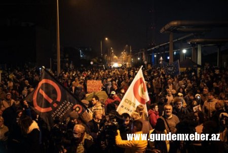 Budapeştdə Rusiya-Ukrayna müharibəsinə görə etirazlar başlayıb