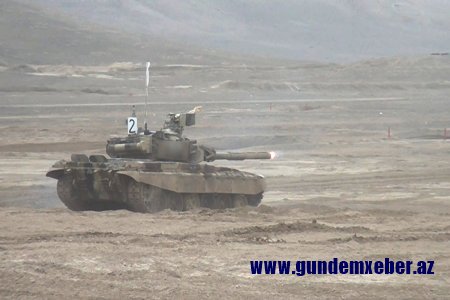 Tank bölmələrinin döyüş hazırlığı yoxlanılır - VİDEO