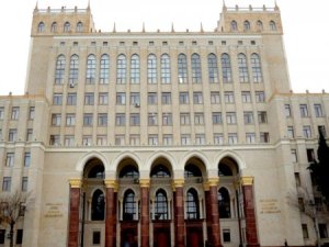 Dilçilik İnstitutunda ABSURD MÜZAKİRƏ kimlərin sifarişidir? – Sabiq direktor danışdı