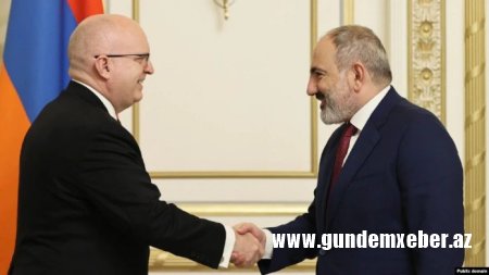 Paşinyan Əliyevin adından danışır: Rikerlə görüşdə “Bakı-Xankəndi danışıqlarını” müzakirə edib