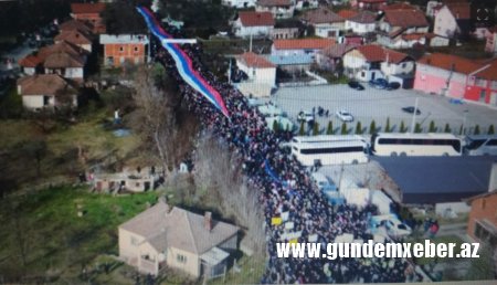 Serb qoşunları Kosovodakı gərginliklə bağlı yüksək hazırlıq vəziyyətinə gətrilib