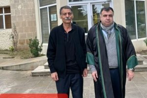 Türkanlı nənələrin “vəkili” məhkəmə zalından azadlığa buraxıldı – AÇIQLAMA