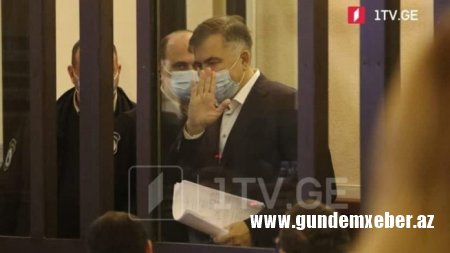 Ukrayna rəsmi şəkildə Saakaşvilini Gürcüstandan istədi