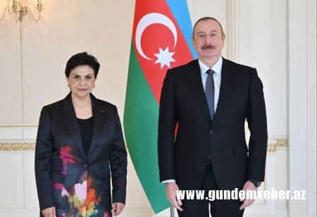 İlham Əliyev Meksikanın Azərbaycanda yeni təyin olunan səfirinin etimadnaməsini qəbul edib