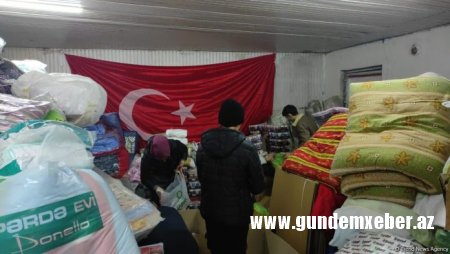 Azərbaycan vətəndaşları Türkiyədəki qardaşlarına yardım toplayır – FOTOLAR