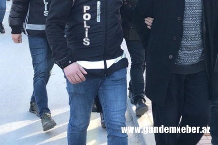 Türkiyədə zəlzələdə uçan binalarla bağlı həbs olunanların sayı açıqlandı