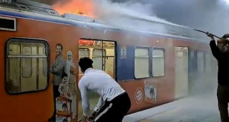 Tehran metrosunda güclü yanğın baş verib - Video