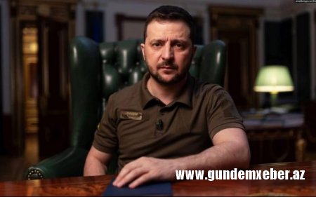 Zelenski Rusiya ilə sülhün şərtini açıqladı