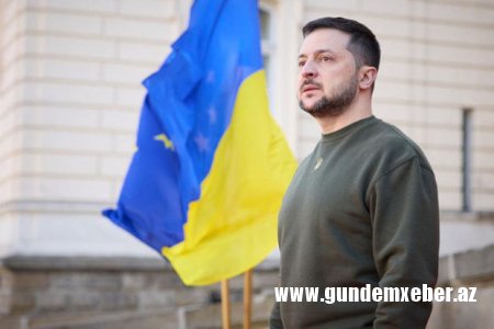 Zelenski Ukrayna ordusunun əks-hücuma nə vaxt hazır olacağını açıqlayıb