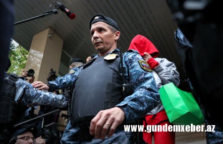 Yelena Blinovskayanın əri vergidən yayınmada şərik olmaqda ittiham olunurdu