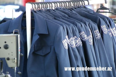 Köhnə məktəbli formalarından istifadə olunmayacaq - Nazirlikdən TAPŞIRIQ