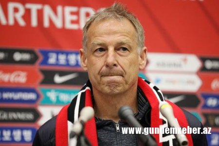 Məşhur məşqçi həbsdə olan futbolçunu milliyə çağırdı