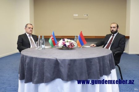 Azərbaycan XİN Bayramov-Mirzoyan görüşünün təxirə salınmasına münasibət bildirdi