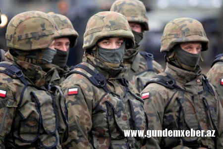 Polşa prezidenti ordunun yüksək səviyyəli döyüş hazırlığına gətirilməsini əmr edib