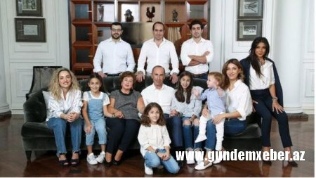 Keçmiş Ermənistan prezidenti ailəsi ilə birlikdə prokurorluğa çağırıldı - FOTO