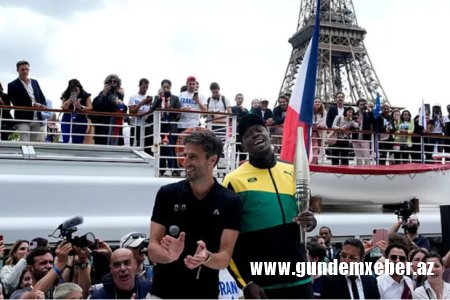 Parislilərə Olimpiya Oyunlarının məşəli təqdim olundu