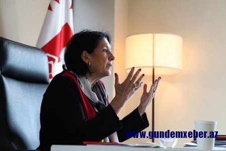 Gürcüstan prezidentinə qarşı impiçment proseduruna başlanılıb
