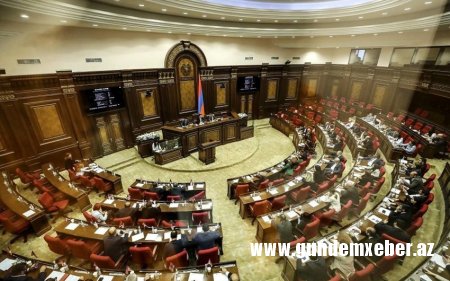 Ermənistan müxalifəti büdcə müzakirələrini boykot edib