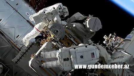 NASA qadın astronavtları kosmosda alət çantalarını itirdi