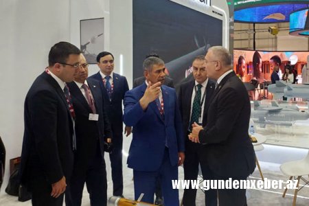 Müdafiə Nazirliyinin rəhbər heyəti “Dubai Airshow 2023” sərgisində iştirak edir - FOTO