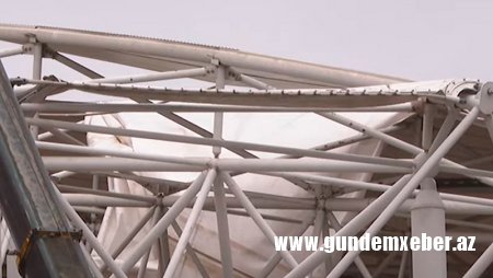 Respublika stadionundan yıxılan fəhlə xəstəxanada öldü